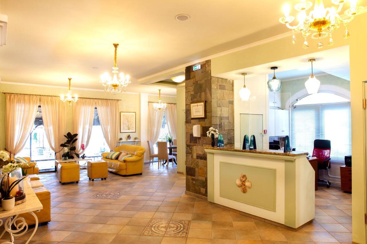 Molfetta Beach Hotel Gouvia Exterior foto